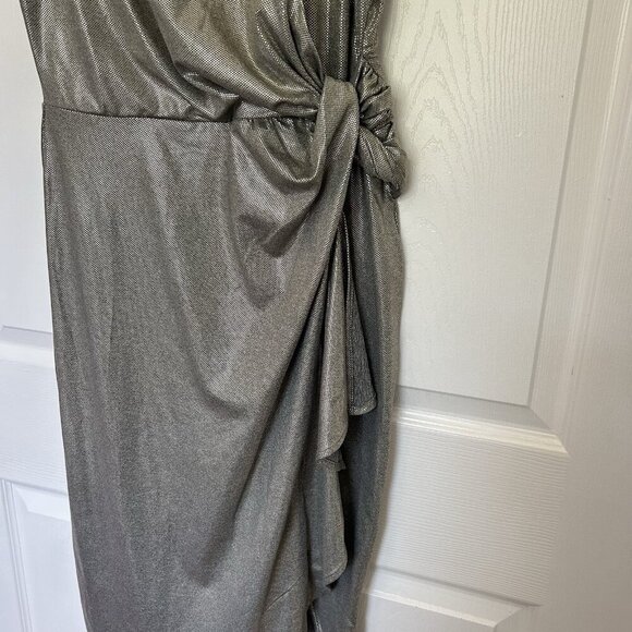 Nordstrom Superfoxx Silver Shine Slide Knot Slit Dress Womens Small Sleeveless - Picture 3 of 9